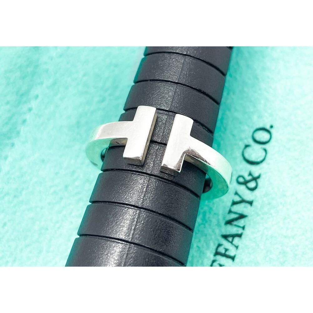 Tiffany & Co. T Square Sterling Silver Ring Size 5.25 - Picture 8 of 10